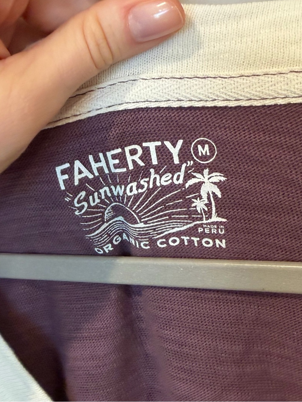 Faherty Sunwashed Varsity Short Sleeve T-shirt Size Medium - Picture 2 of 4